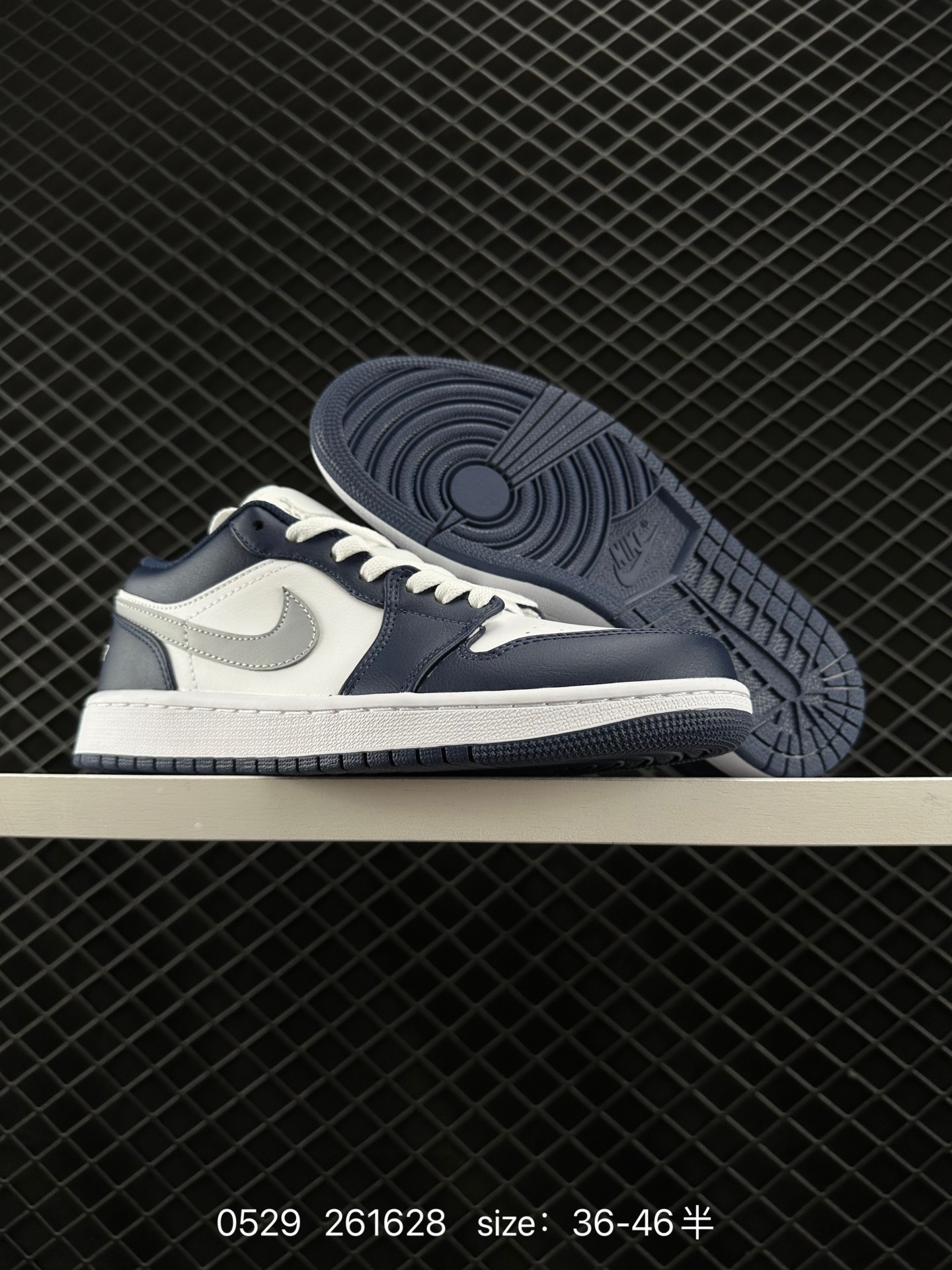 Air Jordan 1 Low AJ1